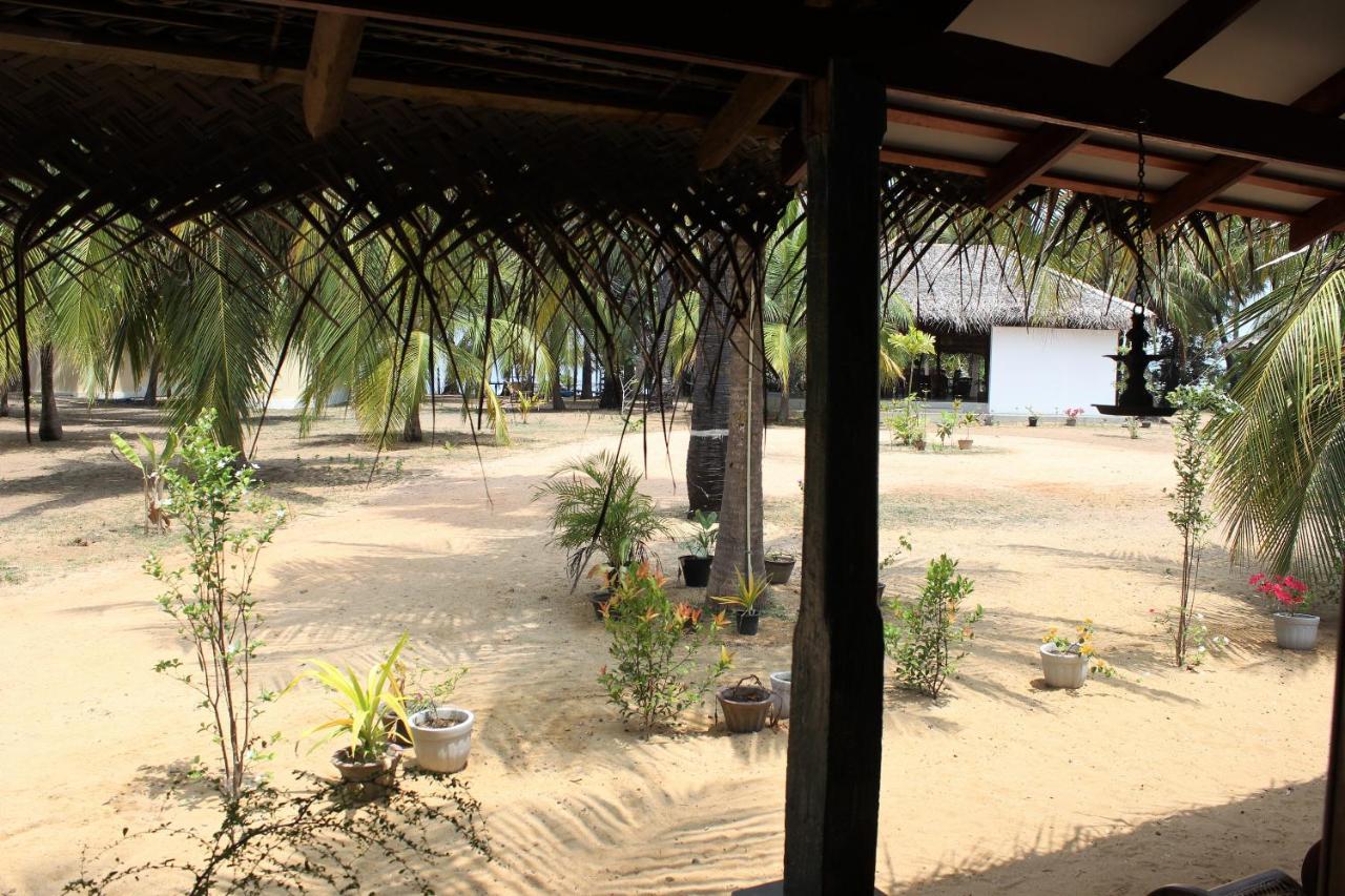 Anawasal * Kalpitiya